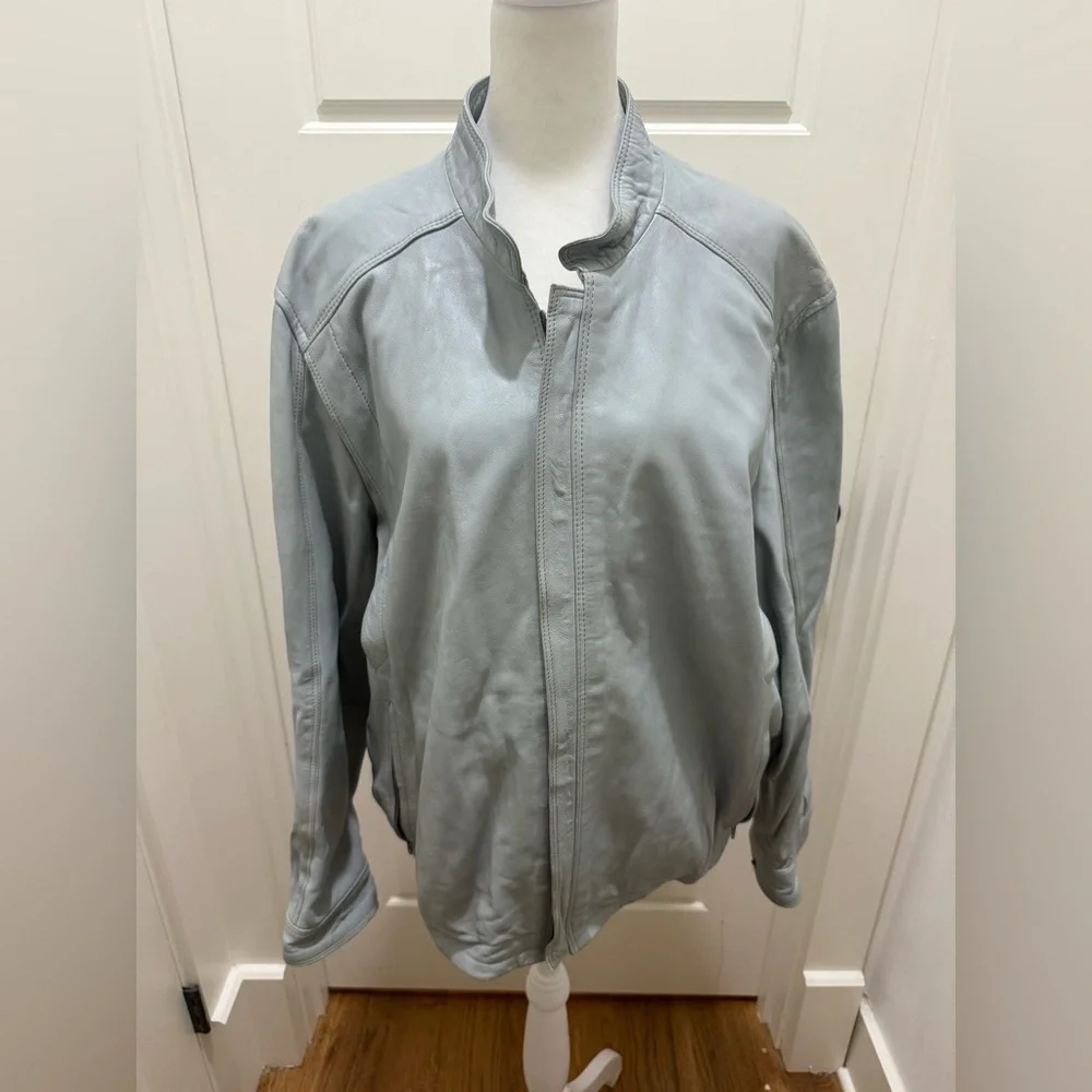 Vintage Men’s Italian Zerimar Slate Blue Leather Bomber Jacket. Size Large.